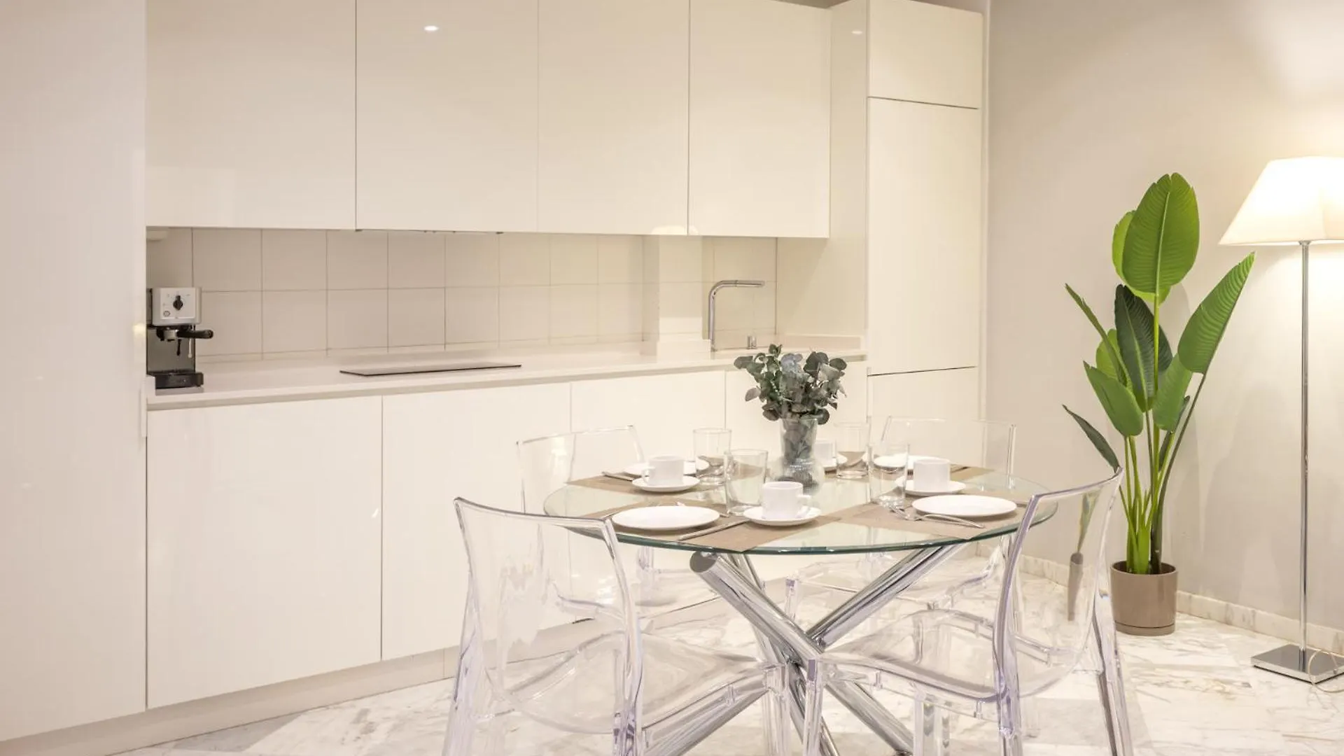Campana Suites Apartments By Valcambre Seville