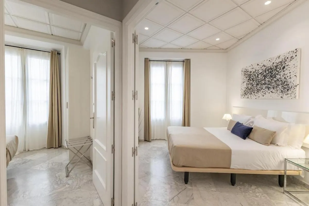 Campana Suites Apartments By Valcambre Sevilla