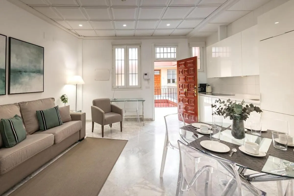 Campana Suites Apartments By Valcambre Sevilla 0*,