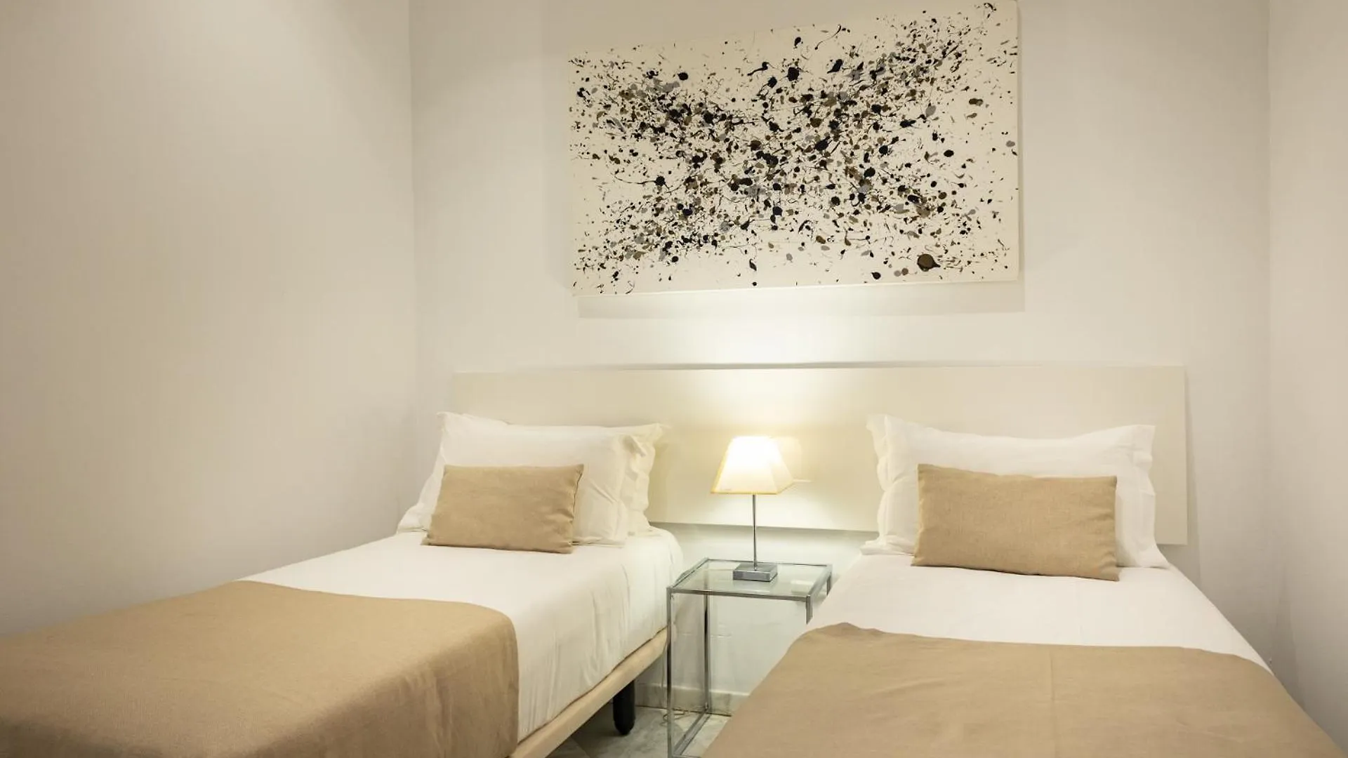 Campana Suites Apartments By Valcambre Sevilla